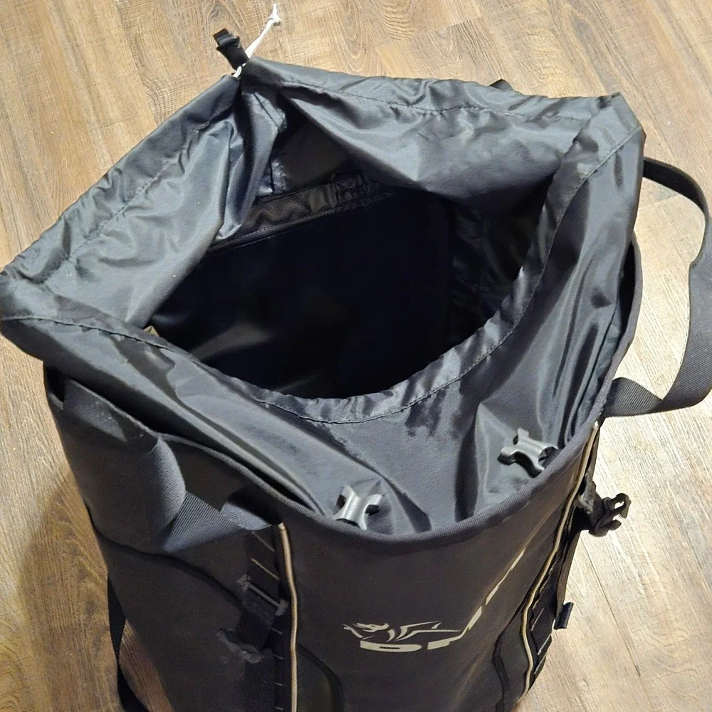 Crag Haul Bag DMM Porter 70 Rope Bag Black Waterproof Gear Climbing Bouldering